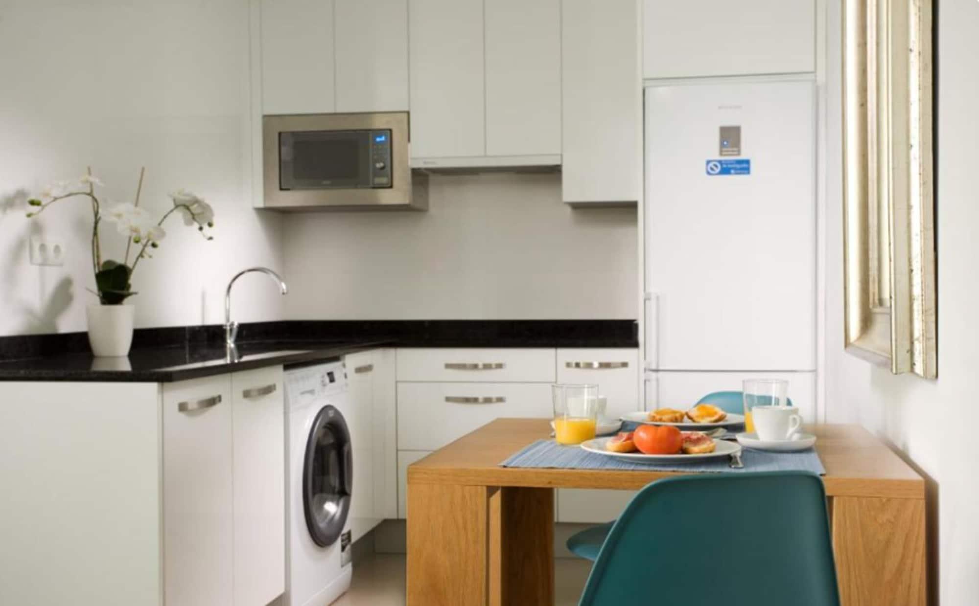 Suites Del Pintor Malaga Ngoại thất bức ảnh