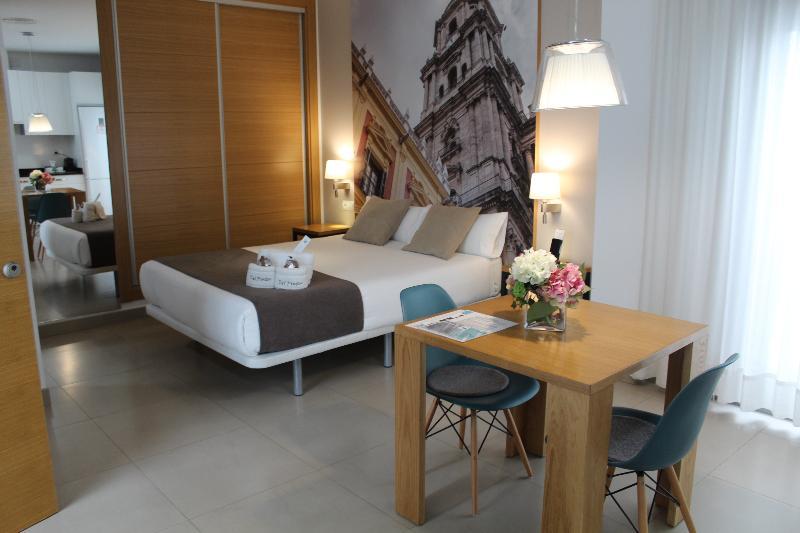 Suites Del Pintor Malaga Ngoại thất bức ảnh